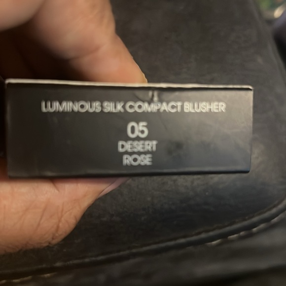 Note Cosmetics LUMINOUS SILK COMPACT BLUSHER NWT - Picture 2 of 3